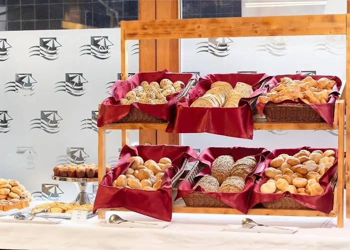 Interpass Vau Апарт-отель Портиман