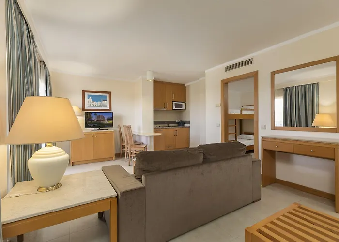 Interpass Vau Портиман