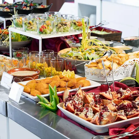 Aparthotel Interpass Vau