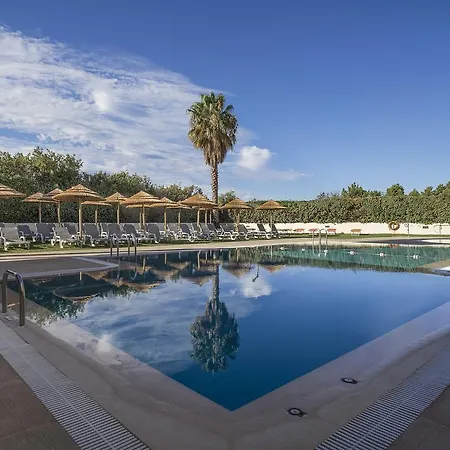 Apartmanhotel Interpass Vau