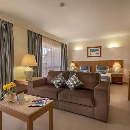 Aparthotel Interpass Vau 4*