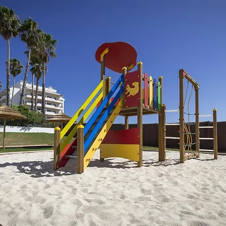 Interpass Vau Apartmanhotel 4*