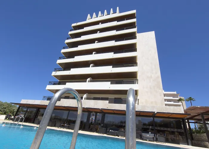 Apart-hotel Interpass Vau 4*