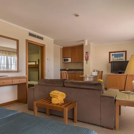 Hotel apartamentowy Interpass Vau 4*